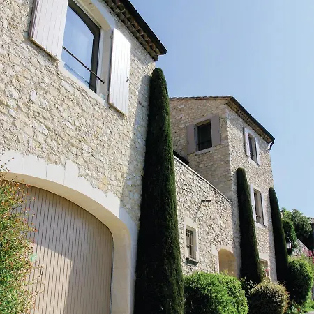 Three-bedroom Holiday In *