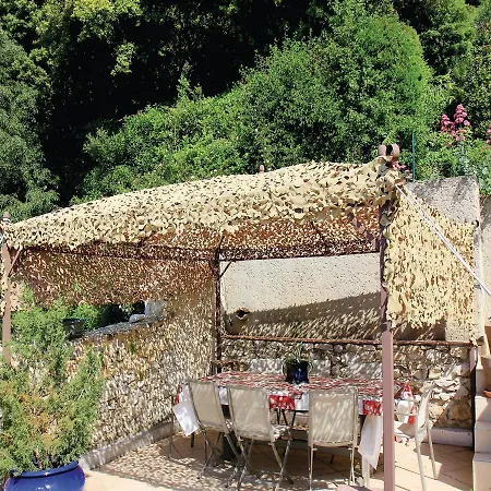Three-bedroom Holiday In Ferienhaus Savasse